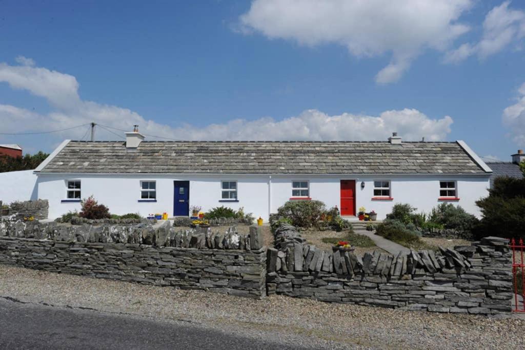 Carrowauff Red Stonecutters Cottage, Doolin מראה חיצוני תמונה